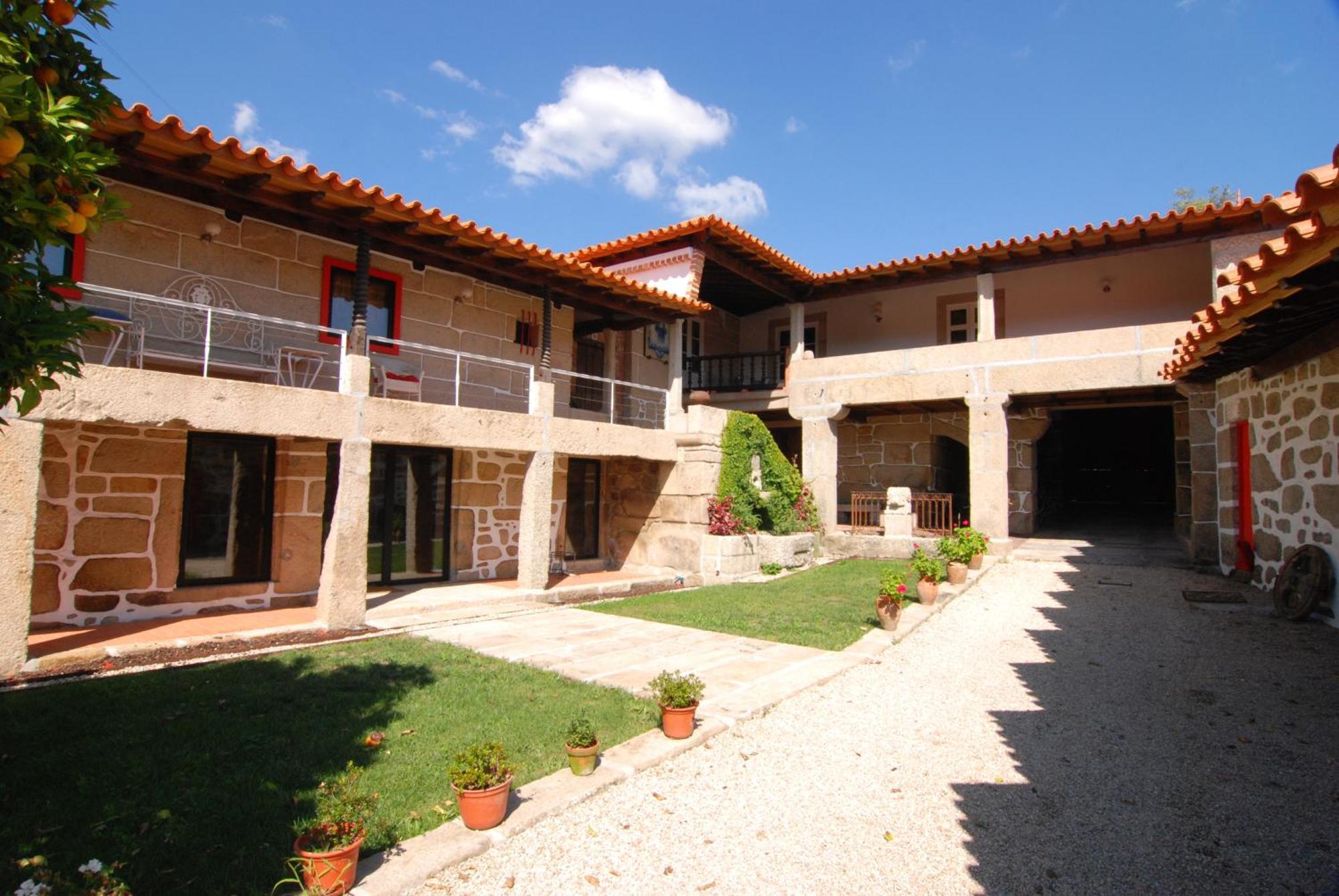 1720 Quinta Da Cancela - Winery & Farmhouse Guimarães Exteriér fotografie